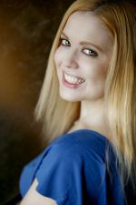 Динин Мелоди: 500x750 / 50 Кб