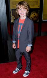 Гриффин Кейн: 600x1000 / 117 Кб