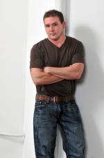 Эндрю Нелисс: 1360x2048 / 287 Кб