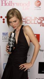 Элисон Ломан: 225x400 / 20 Кб