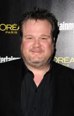 Эрик Стоунстрит: 1313x2048 / 501 Кб