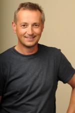 Ник Данс: 1360x2048 / 344 Кб