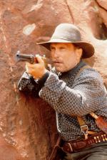 Роберт Дювалл: 1370x2048 / 576 Кб