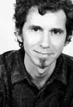 Майкл Гловер: 240x350 / 20 Кб