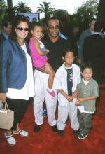 Шуга Рэй Леонард: 273x400 / 28 Кб