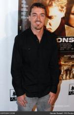 Майк Фой: 401x620 / 41 Кб