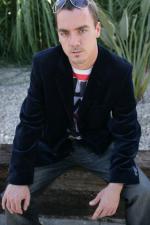 Майк Фой: 601x900 / 70 Кб