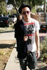 Майк Фой: 601x900 / 118 Кб