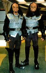 Би Джей Дэвис: 914x1450 / 429 Кб