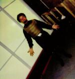 Би Джей Дэвис: 589x616 / 47 Кб