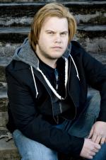 Джош Уоррен: 1360x2048 / 466 Кб