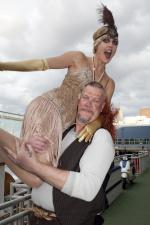 Джо Урбан: 480x720 / 60 Кб