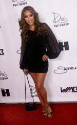 Коррина Рико: 300x490 / 27 Кб