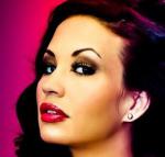 Николетт Найтингейл: 310x295 / 15 Кб