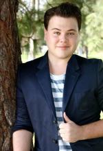 Доминик Барнс: 491x720 / 58 Кб