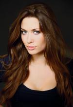 Анджел Пикард-Ами: 1399x2048 / 278 Кб