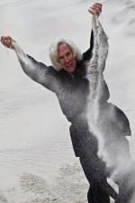 Грегг Бертон: 512x767 / 85 Кб