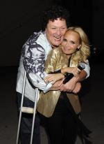 Дот Джонс: 476x653 / 59 Кб