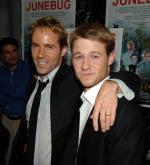 Бен МакКензи: 365x400 / 31 Кб