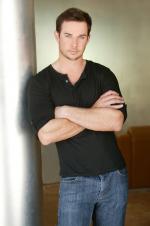 Райан Мерриман: 1365x2048 / 261 Кб