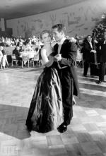 Пол Ньюман: 698x1024 / 108 Кб