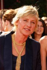 Эллен ДеДженерес: 267x400 / 24 Кб