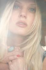 Кирби Блисс Блэнтон: 683x1024 / 69 Кб