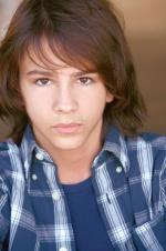 Брэйди Эндер: 1364x2048 / 421 Кб