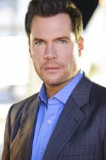 Кевин Шторм: 1363x2048 / 383 Кб