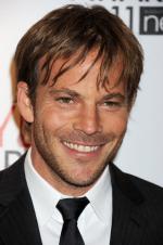 Стивен Дорфф: 1363x2048 / 557 Кб