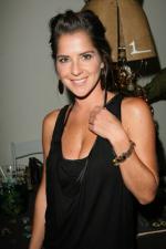 Келли Монако: 267x400 / 21 Кб