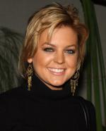 Кирстен Стормс: 324x400 / 22 Кб