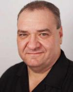 Тони Кост: 320x400 / 12 Кб