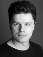 Костас Катсикис: 378x500 / 22 Кб