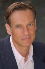 Элистер Стил: 480x722 / 46 Кб