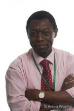 Мо Идрисс: 335x500 / 24 Кб