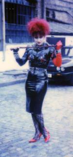 Барби Уалд: 364x783 / 51 Кб