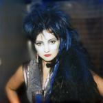 Барби Уалд: 500x503 / 33 Кб