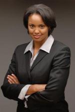 Фото Элизабер Логан