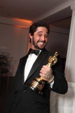 Райан Бингхэм: 400x600 / 29 Кб