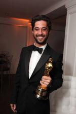 Райан Бингхэм: 400x600 / 28 Кб