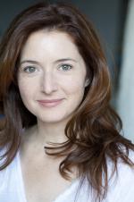 Катрин Де Сив: 1361x2048 / 364 Кб