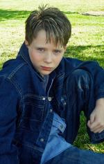 Хантер Джеймс Маккивер: 1299x2048 / 600 Кб