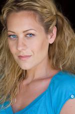 Лаура Бит Маклрой: 535x803 / 97 Кб