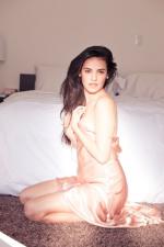 Ольга Сегура: 427x640 / 36 Кб