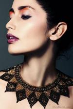 Каришма Ахлувалиа: 640x960 / 89 Кб