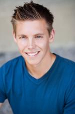 Том Кружевски: 1365x2048 / 214 Кб