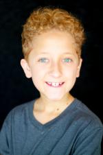 Николас Вульф: 1365x2048 / 279 Кб