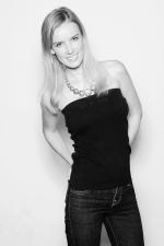 Натали Лоренс: 600x900 / 48 Кб