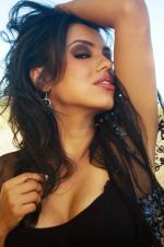 Нелли Кастильо: 1362x2048 / 325 Кб